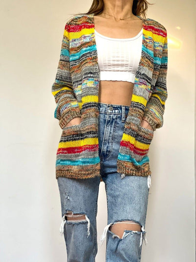 Gestrickte Damen-Strickjacke mit offener Vorderseite und Taschen-Leyna Moda