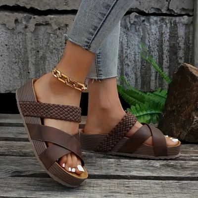 Plateau Hausschuhe - Slip On - Kreuzriemen - Schuhe für den Sommer - Damen Sandalen-Leyna Moda