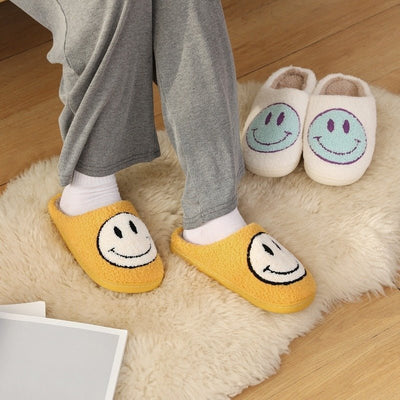 Winter Hausschuhe - Smiley - Pantoffeln - Flauschige Hausschuhe - Hausschuhe-Leyna Moda